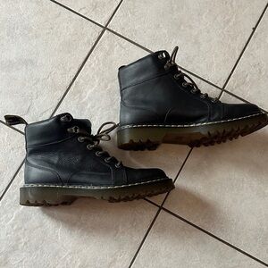 DR MARTENS Mens Nashville Retro Black Boots Sz11 Brand Quality Comfy Durable EUC